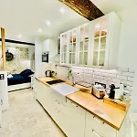 بيت للعطل Frgk Private Townhouse Hq Walk To Palais Flexible 2 6 Bedrooms *