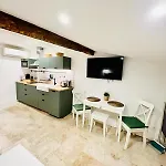 بيت للعطل Frgk Private Townhouse Hq Walk To Palais Flexible 2 6 Bedrooms