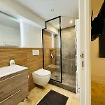 بيت للعطل Frgk Private Townhouse Hq Walk To Palais Flexible 2 6 Bedrooms كان