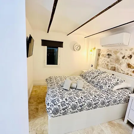 Apartament Frgk Private Townhouse Hq Walk To Palais Flexible 2 6 Bedrooms