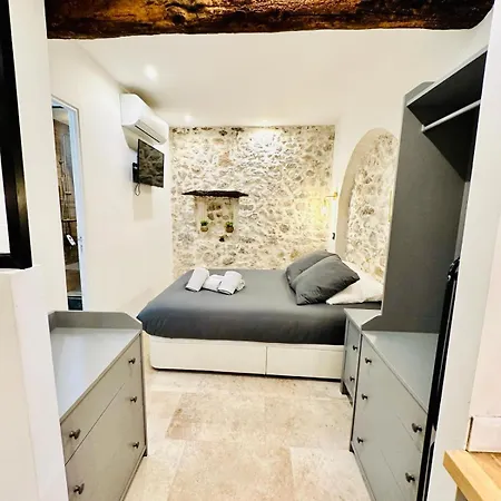 Apartament Frgk Private Townhouse Hq Walk To Palais Flexible 2 6 Bedrooms