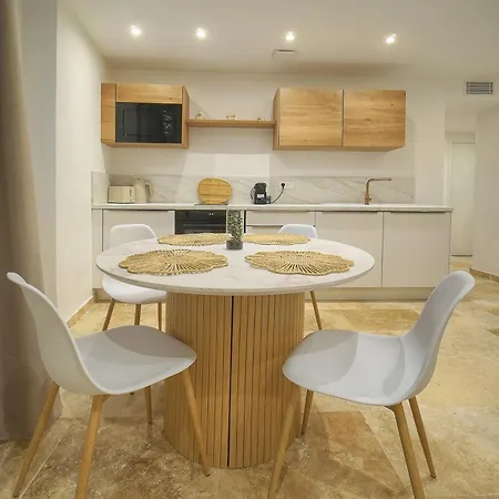 Frgk Private Townhouse Hq Walk To Palais Flexible 2 6 Bedrooms *