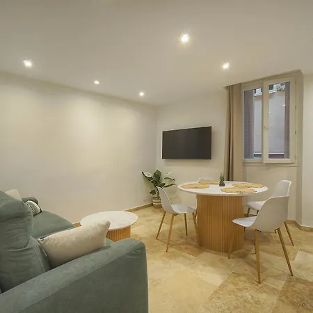 Apartament Frgk Private Townhouse Hq Walk To Palais Flexible 2 6 Bedrooms