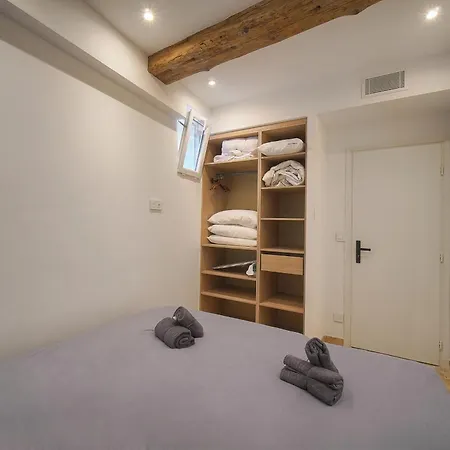 Frgk Private Townhouse Hq Walk To Palais Flexible 2 6 Bedrooms *