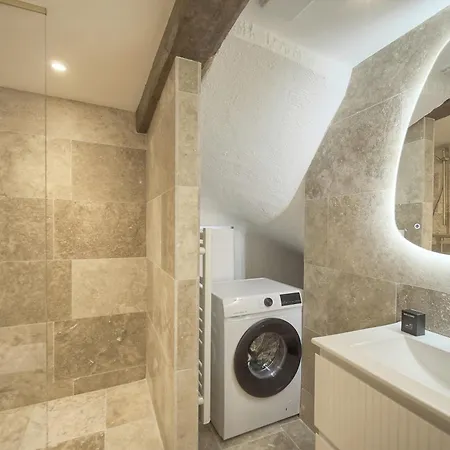 Frgk Private Townhouse Hq Walk To Palais Flexible 2 6 Bedrooms